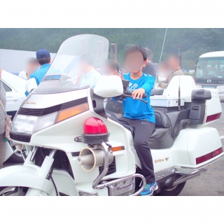 �T�[�r�X�G���A